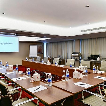 Swiss-Belhotel Seef Bahrain Manama Exterior foto