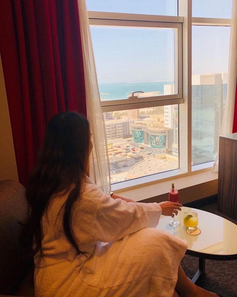 Swiss-Belhotel Seef Bahrain Manama Exterior foto