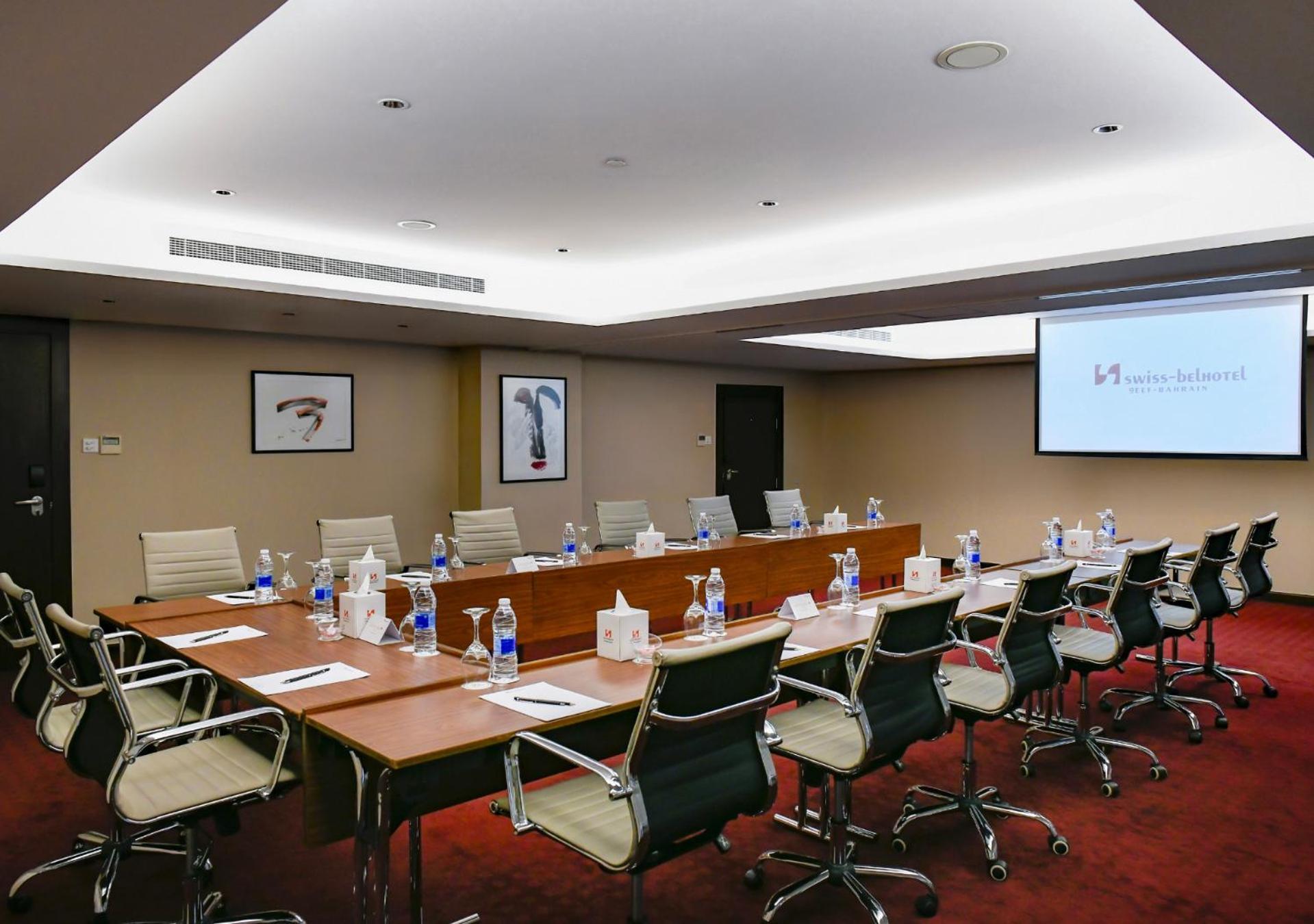 Swiss-Belhotel Seef Bahrain Manama Exterior foto
