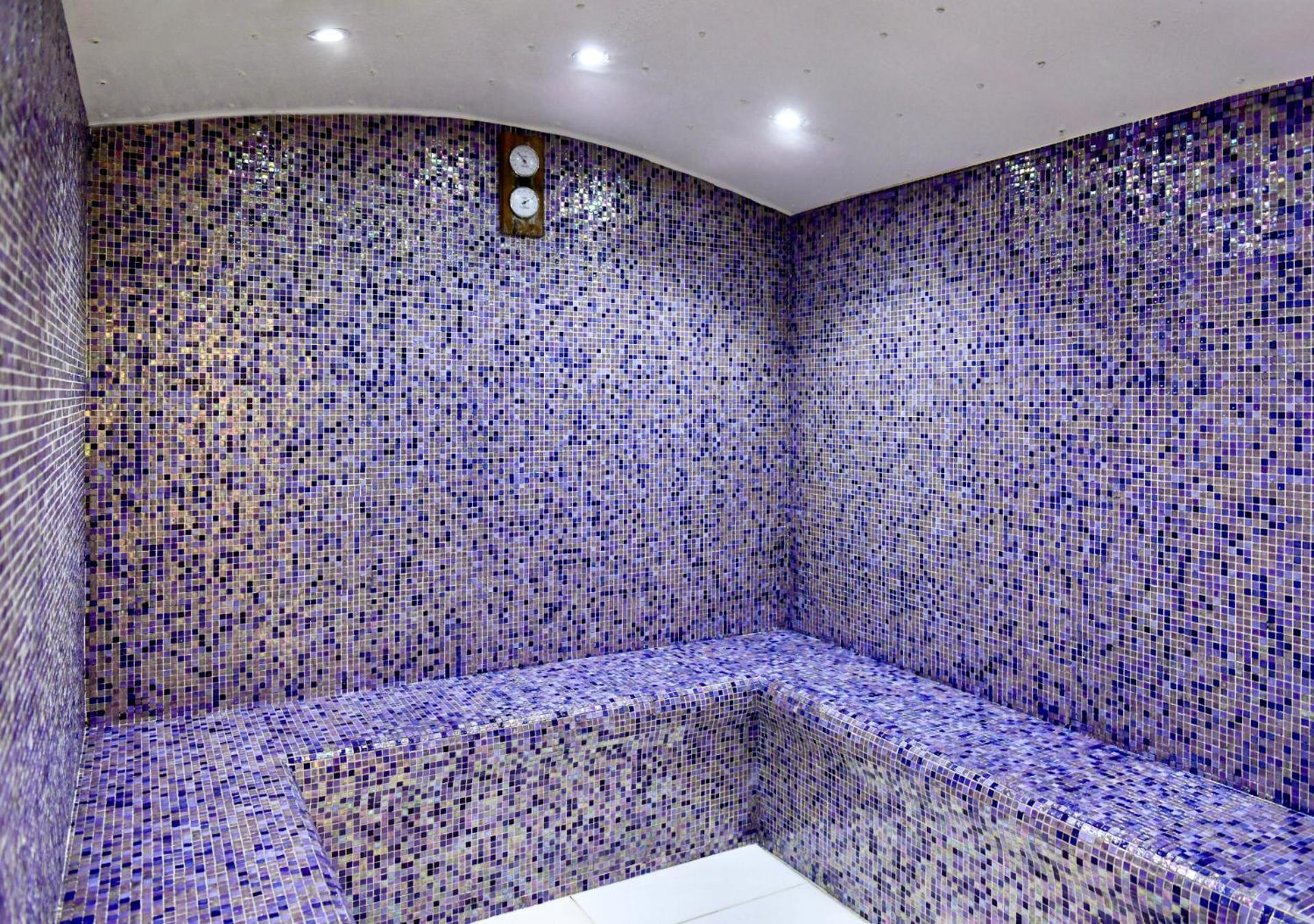 Swiss-Belhotel Seef Bahrain Manama Exterior foto